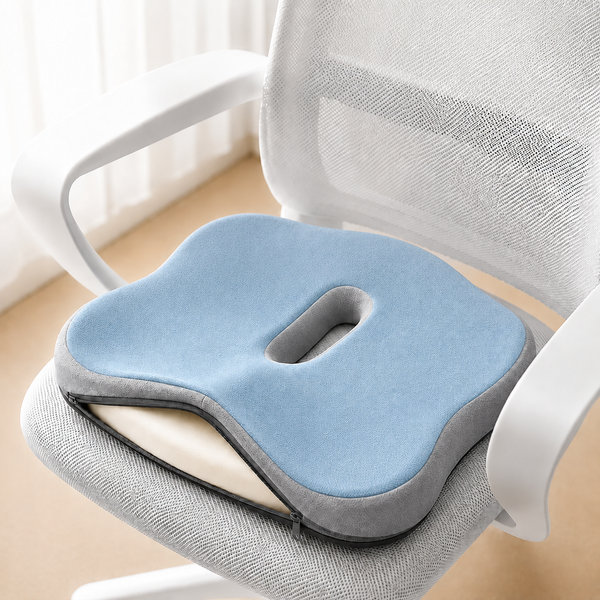 Ортопедична подушка для сидіння з отвором Memory Foam 38х30х6 см для крісла, авто 7953 фото