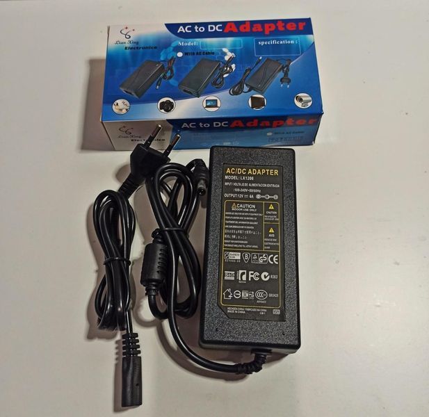 Блок живлення (адаптер) 12v 6a 72w, 12 В 6 А 72-вт розетковий у пластиковому корпусі 5266 фото