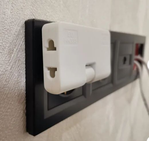 Сетевой тройник-переходник 3-в-1, поворотный на 180&deg;, 250V 10A | Компактный адаптер для розетки 7167 фото