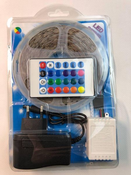 Світлодіодна стрічка LED 5 м SMD 3528 RGB з пультом і блоком живлення 4683 фото